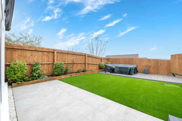 Balmoral Drive, Grantham, NG31
