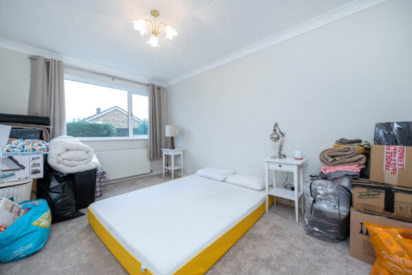 Farndale Crescent, Grantham, NG31