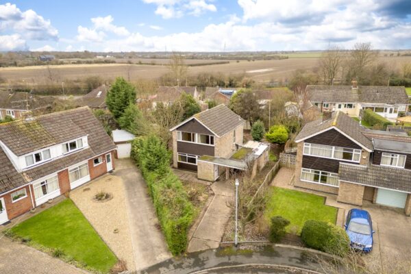 Woodhall Crescent, Saxilby, LN1