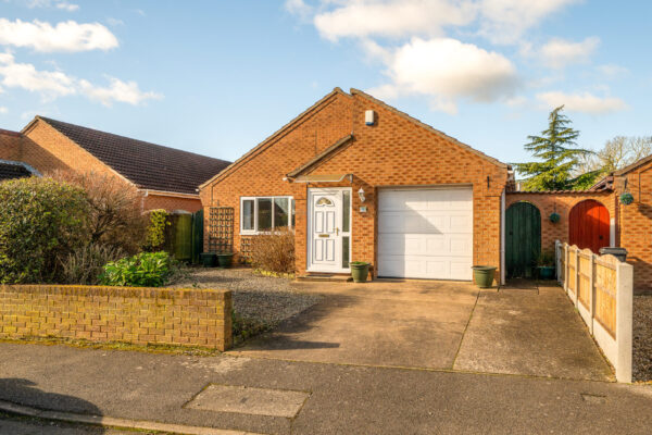 Adams Way, Marton, DN21