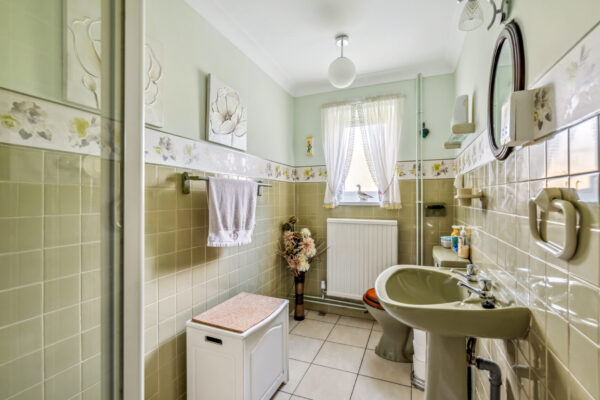 Chestnut Close, Sudbrooke, LN2
