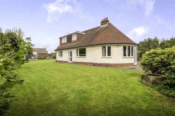 Cliff Road, Welton, LN2