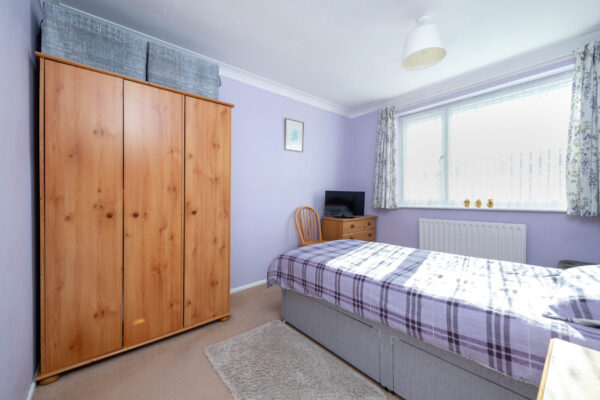 Meadowdale Crescent, Grantham, NG31