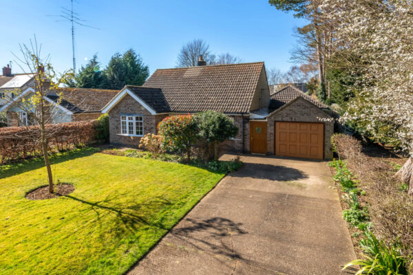 Old Lincoln Road, Caythorpe, NG32