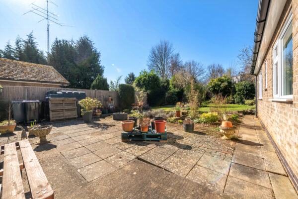 Old Lincoln Road, Caythorpe, NG32