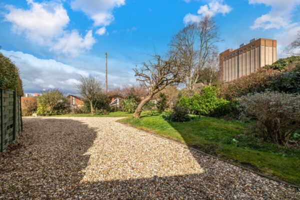 Buckminster Gardens, Grantham, NG31