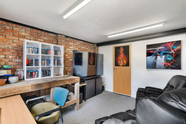 Bowden Drive, Lincoln, LN6