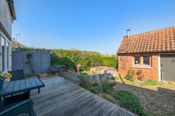 Station Road, Little Bytham, NG33