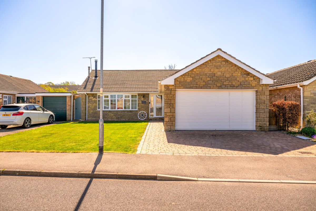 Courtfield Close, Sudbrooke, LN2