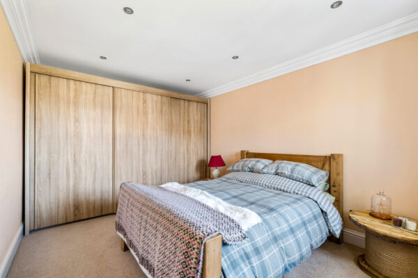 Courtfield Close, Sudbrooke, LN2