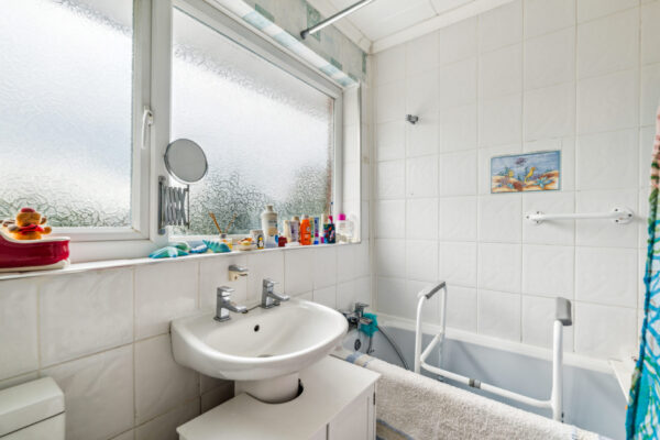 Matlock Drive, North Hykeham, LN6