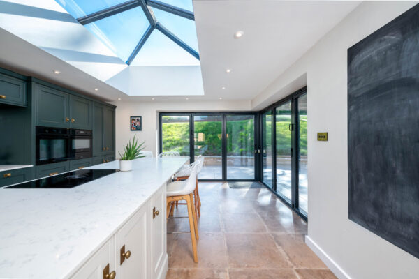 Main Street, Woolsthorpe, NG32
