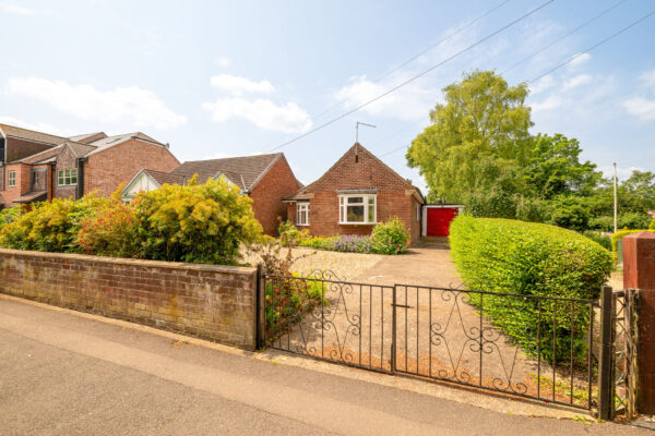 Newport, Lincoln, LN1