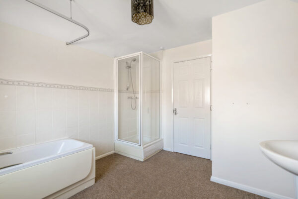 Exley Square, Lincoln, LN2
