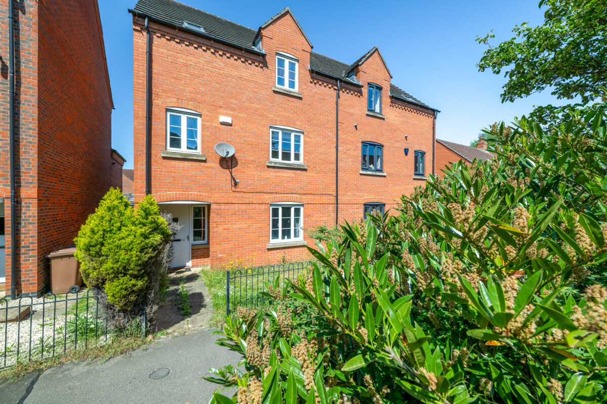 Exley Square, Lincoln, LN2