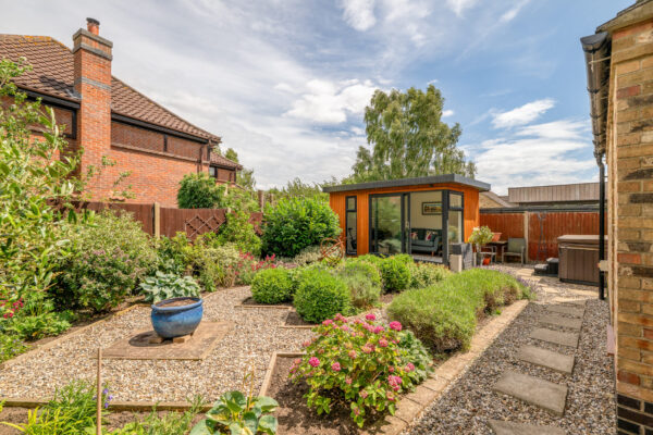 Owls End, Welton, LN2