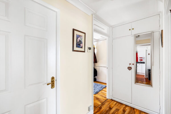 Newton Close, Swinderby, LN6