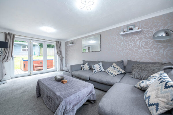 Prestwick Close, Grantham, NG31