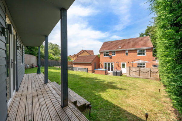 Prestwick Close, Grantham, NG31