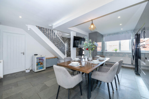 Prestwick Close, Grantham, NG31