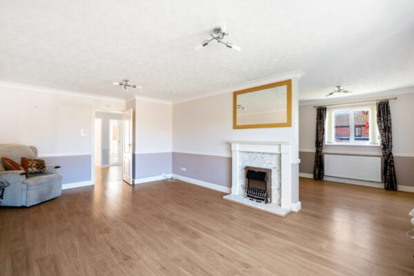 Turnberry Close, Heighington, LN4