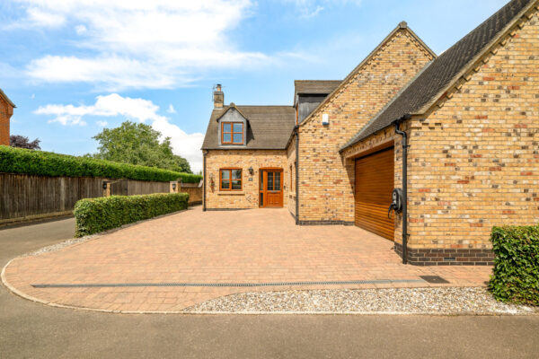 Owls End, Welton, LN2