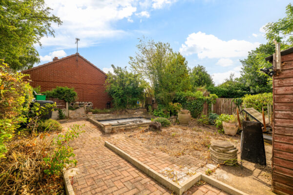 Newton Close, Swinderby, LN6