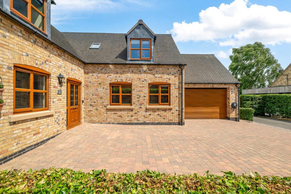 Owls End, Welton, LN2