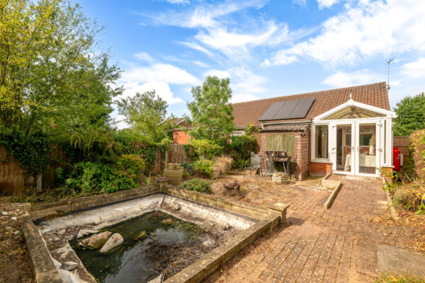 Newton Close, Swinderby, LN6