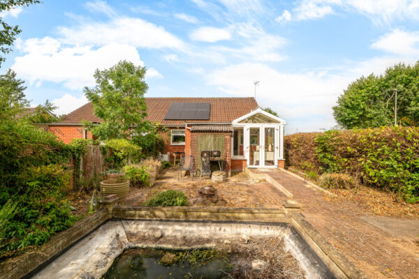 Newton Close, Swinderby, LN6