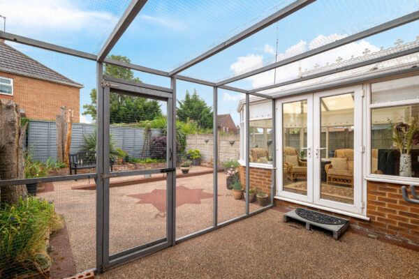 Perney Crescent, North Hykeham, LN6