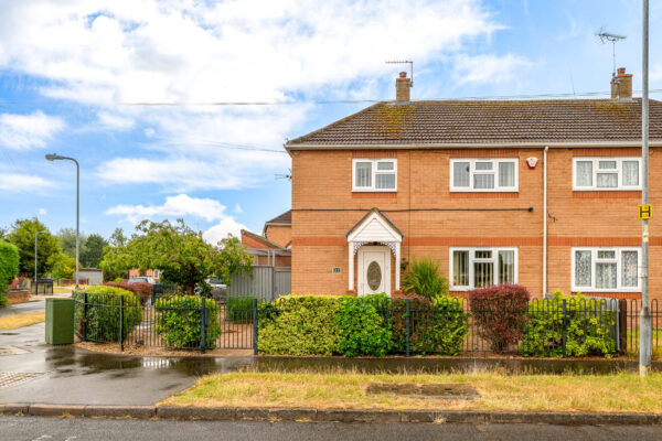 Perney Crescent, North Hykeham, LN6