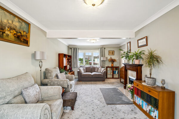 Perney Crescent, North Hykeham, LN6