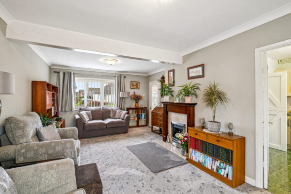 Perney Crescent, North Hykeham, LN6