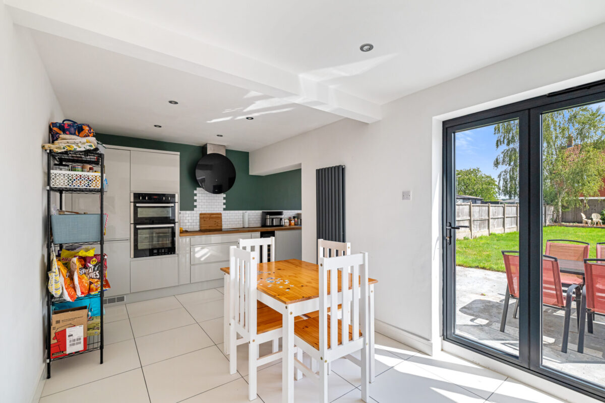 Lincoln Road, North Hykeham, LN6