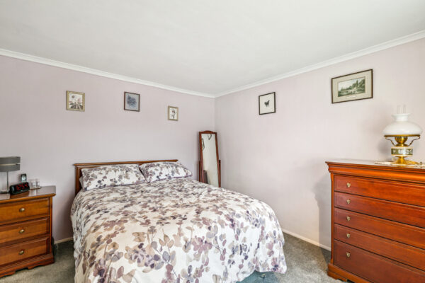 Perney Crescent, North Hykeham, LN6