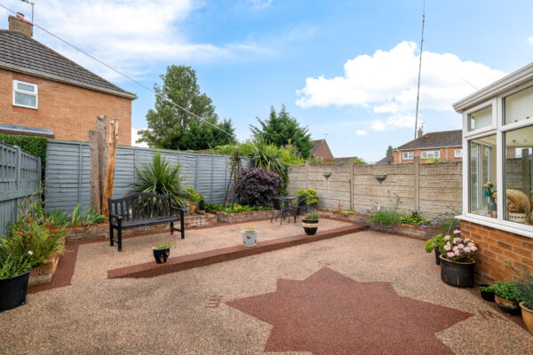 Perney Crescent, North Hykeham, LN6