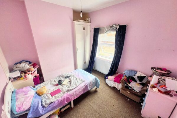 George Street, Grantham, NG31