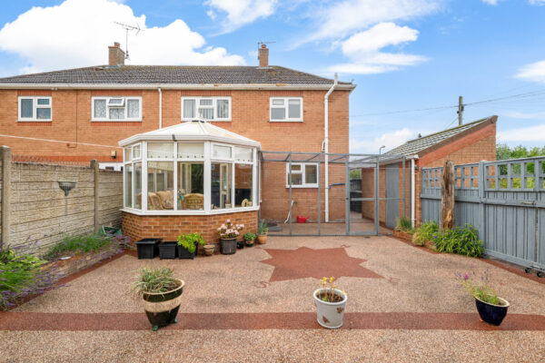 Perney Crescent, North Hykeham, LN6