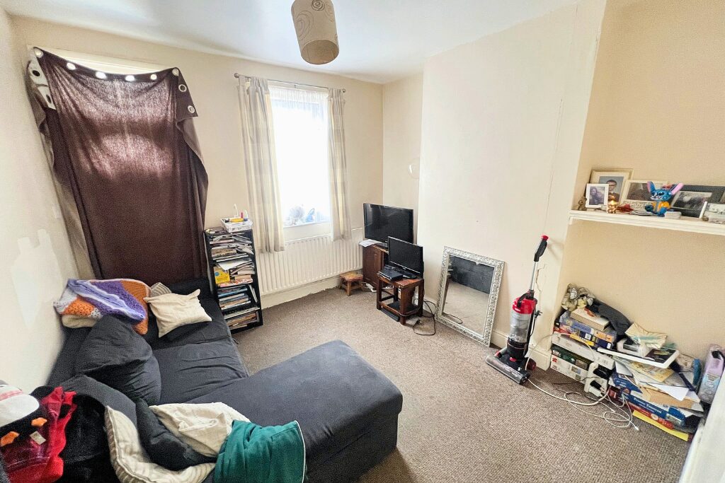 George Street, Grantham, NG31