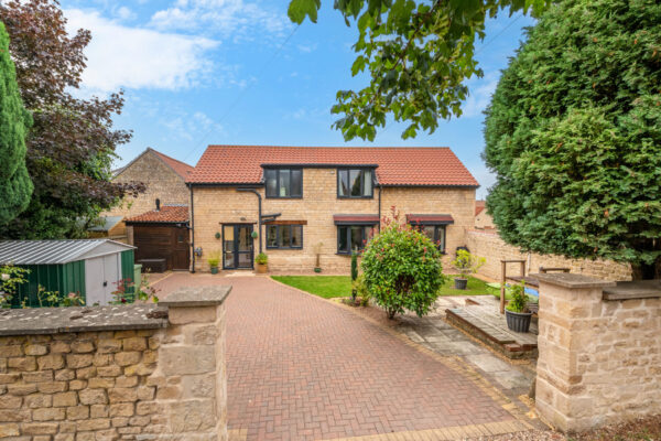 Ermine Street, Ancaster, NG32