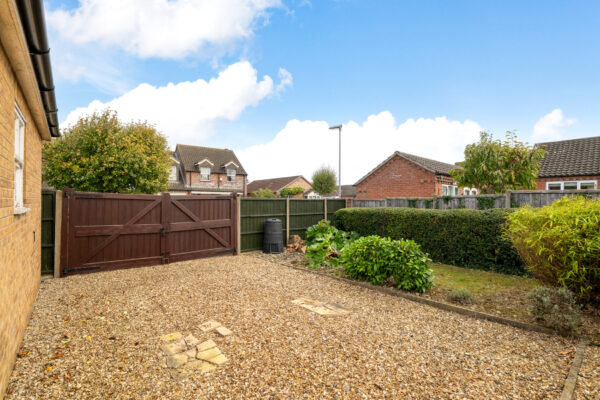 Heath Road, Navenby, LN5