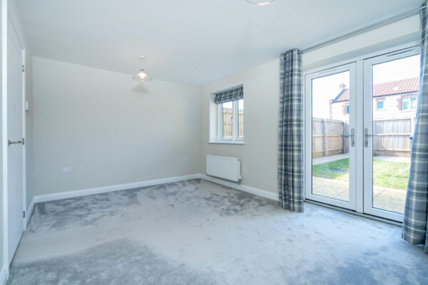 Main Road, Leadenham, LN5