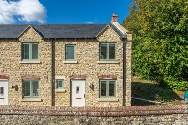 Main Road, Leadenham, LN5