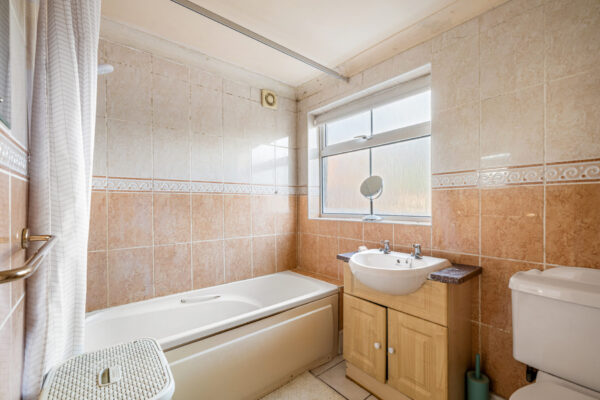 Fen Road, Heighington, LN4