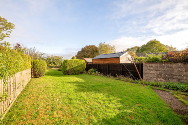 Fen Road, Heighington, LN4