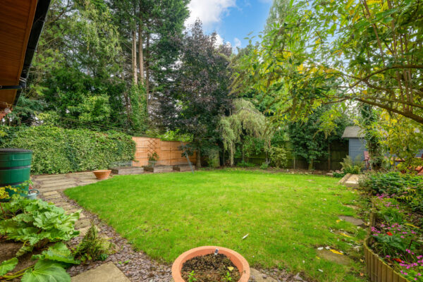 Daniel Gardens, Heighington, LN4