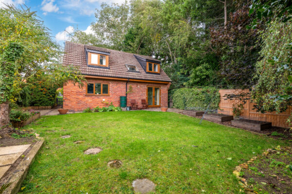 Daniel Gardens, Heighington, LN4