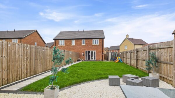 Creasy Drive, Dunholme, LN2