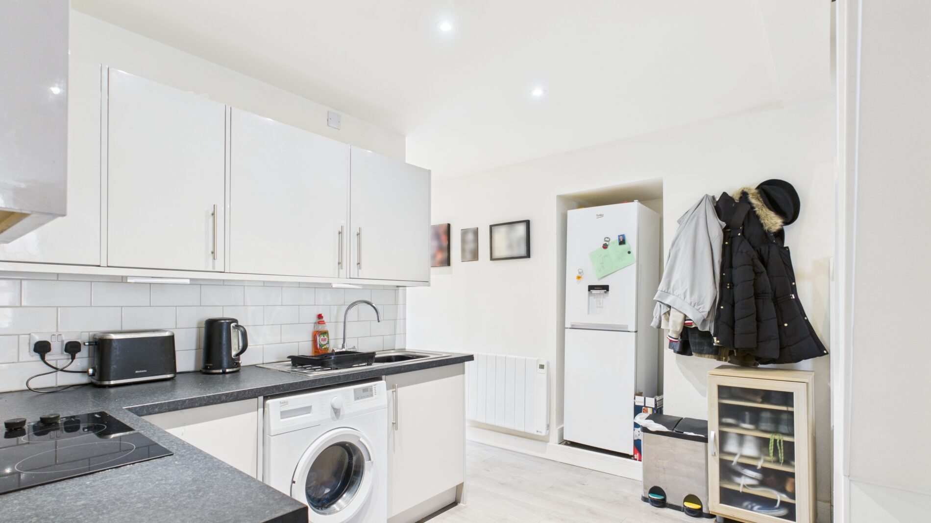 Commercial Road, Grantham, NG31